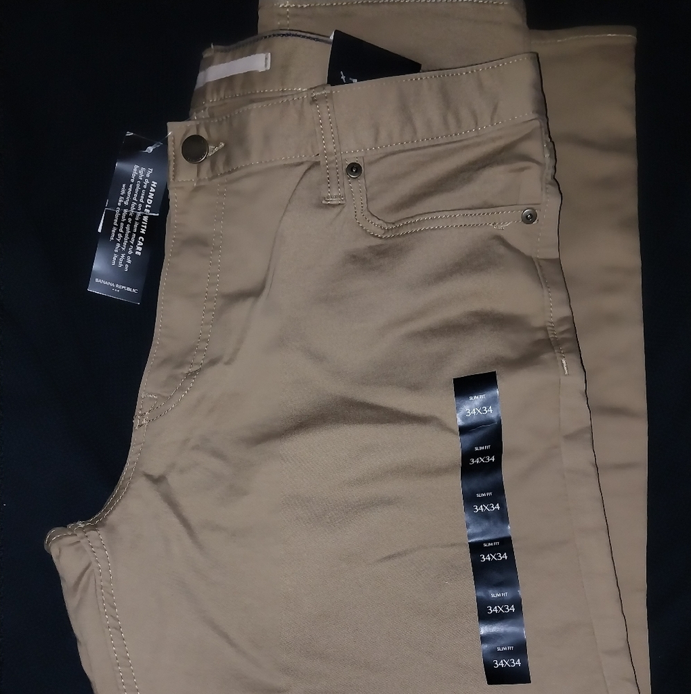 Banana Republic Slim fit Travel Pants